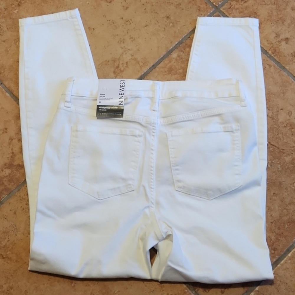 White Skinny JEAN